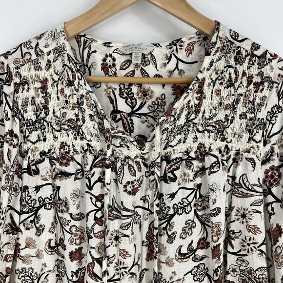 Lucky Brand Top Size Large Womens Ivory Long Sleeve Floral Print Smocked V Neck - Picture 2 of 6